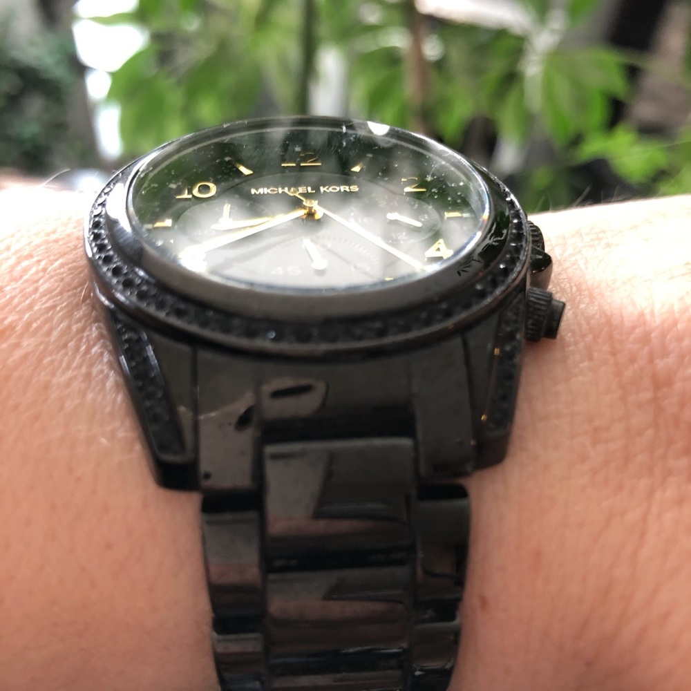 MK Watch - Picture 3 of 5